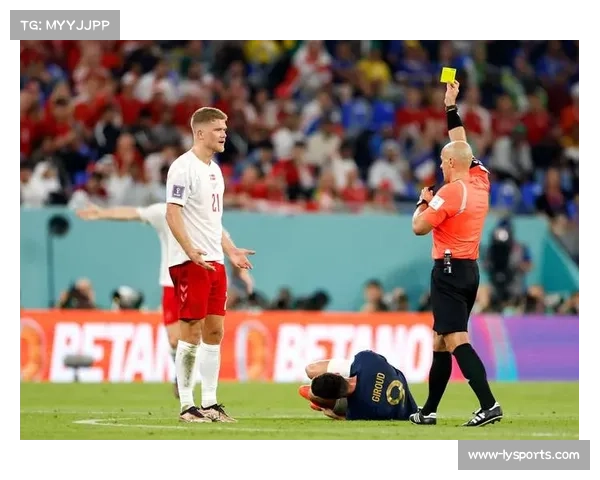 波兰裁判帕维乌·吉尔担任欧联杯焦点战裁判监督